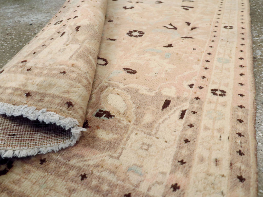 Antique Persian Tabriz Rug, No.18160 - Staging