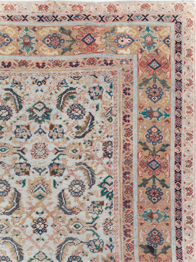 Vintage Persian Mahal Small Room Size Carpet, No.18221 - Staging