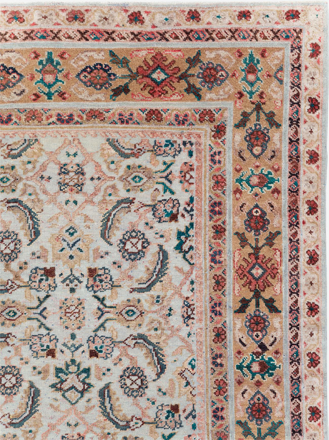 Vintage Persian Mahal Small Room Size Carpet, No.18221 - Staging