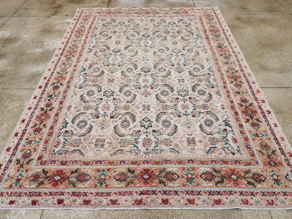 Vintage Persian Mahal Small Room Size Carpet, No.18221 - Staging