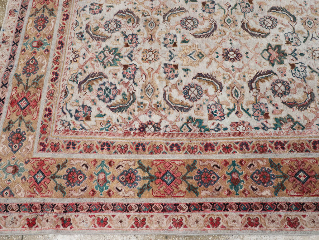 Vintage Persian Mahal Small Room Size Carpet, No.18221 - Staging