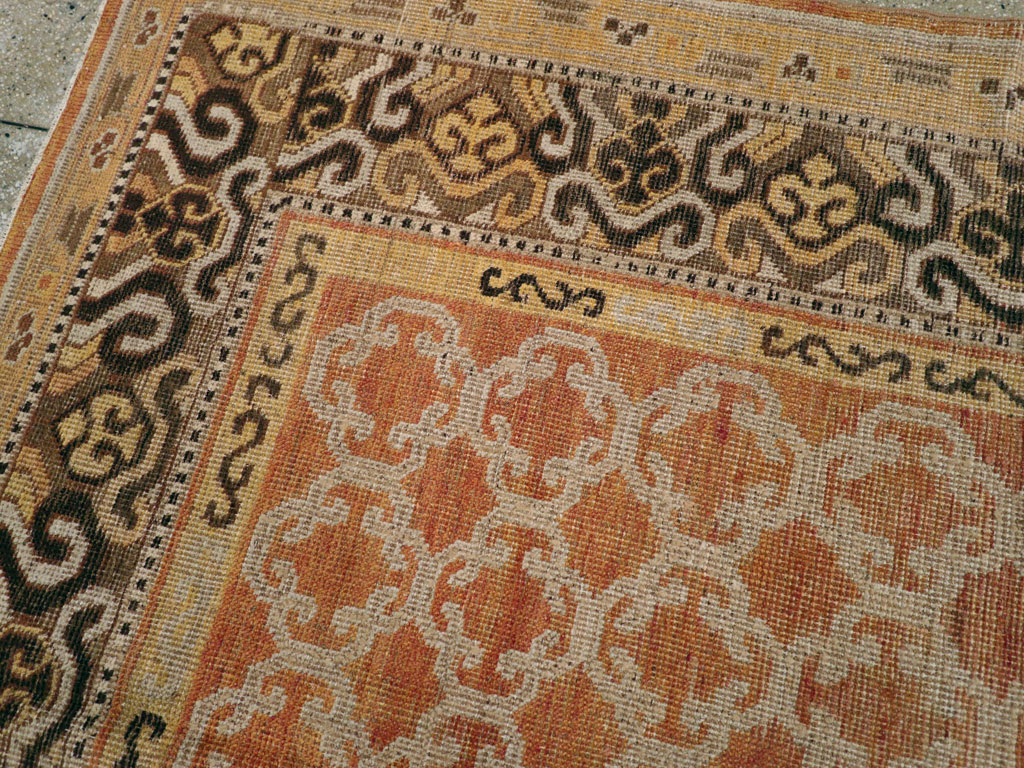 Vintage East Turkestan Khotan Carpet, No.18229 - Staging