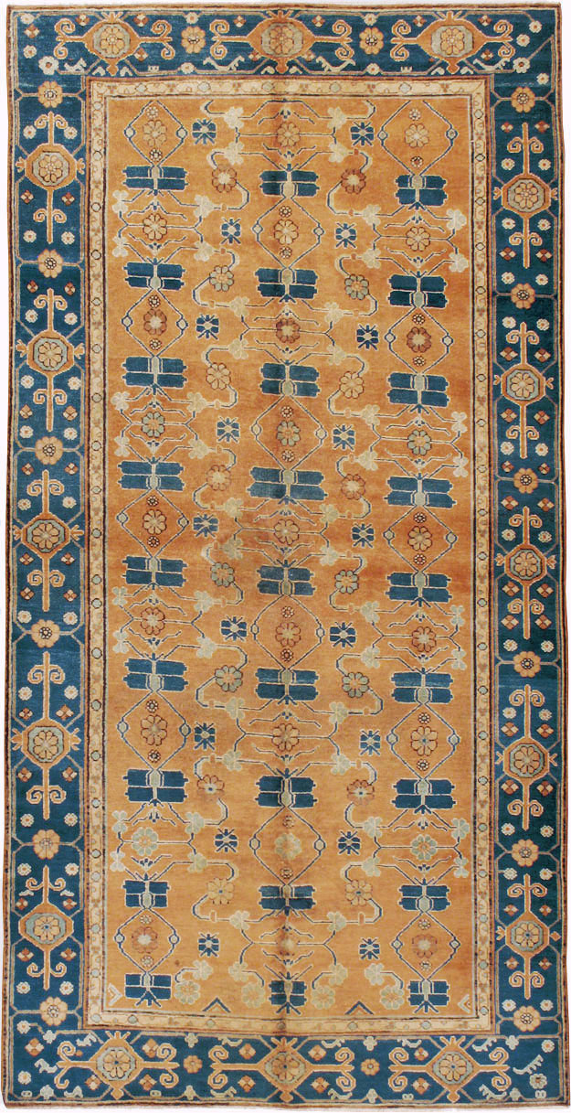 Antique Samarkand Carpet, No.18244 - Staging