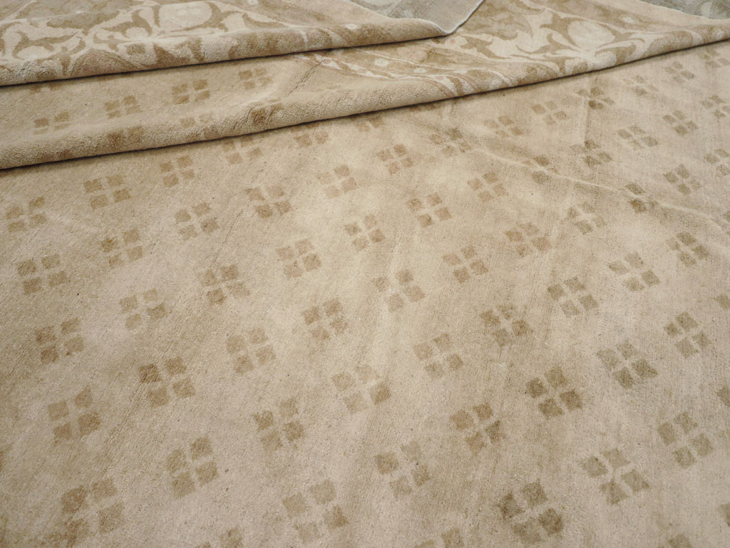 Antique Indian Agra Carpet, No.18259 - Staging