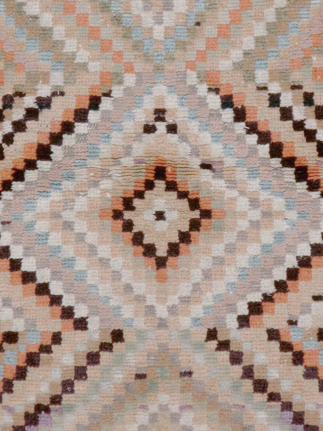 Vintage Anatolian Rug, No.18269 - Staging