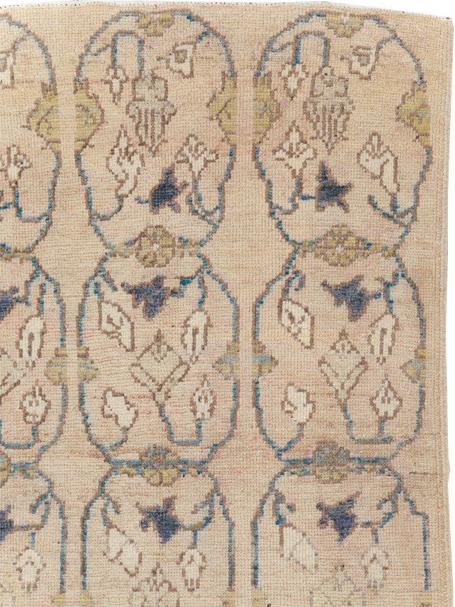 Vintage Turkish Anatolian Rug, No.18277 - Staging