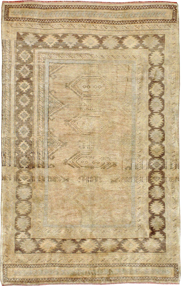 Vintage Oushak Rug, No.18285 - Staging