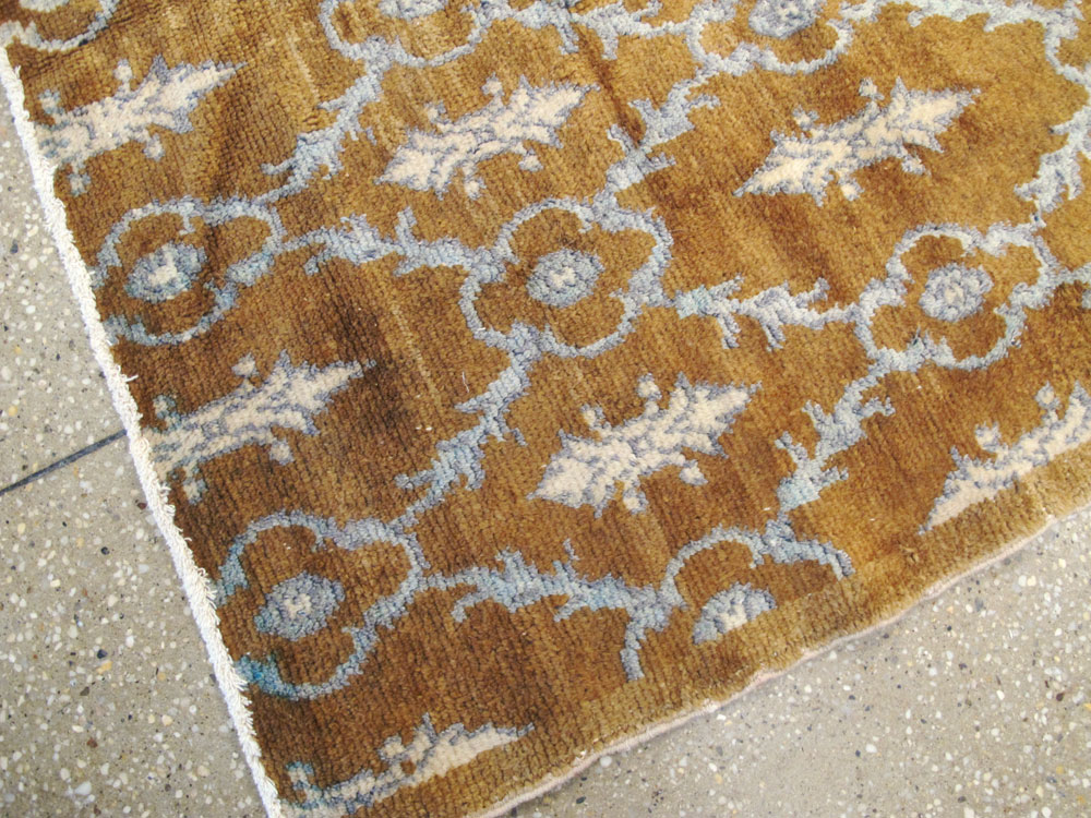 Vintage Turkish Anatolian Rug, No.18299 - Staging