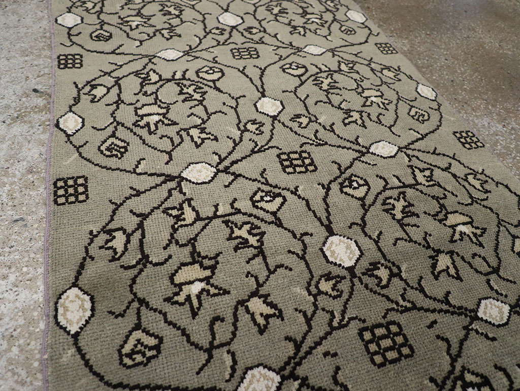 Vintage Turkish Anatolian Rug, No.18300 - Staging