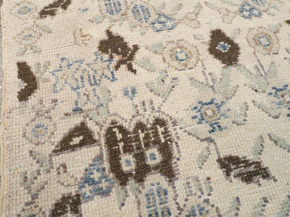 Vintage Turkish Anatolian Rug, No.18306 - Staging