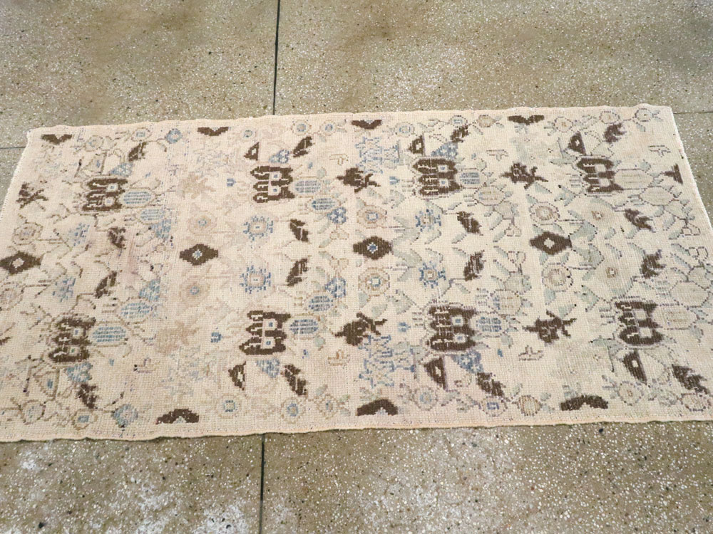 Vintage Turkish Anatolian Rug, No.18306 - Staging