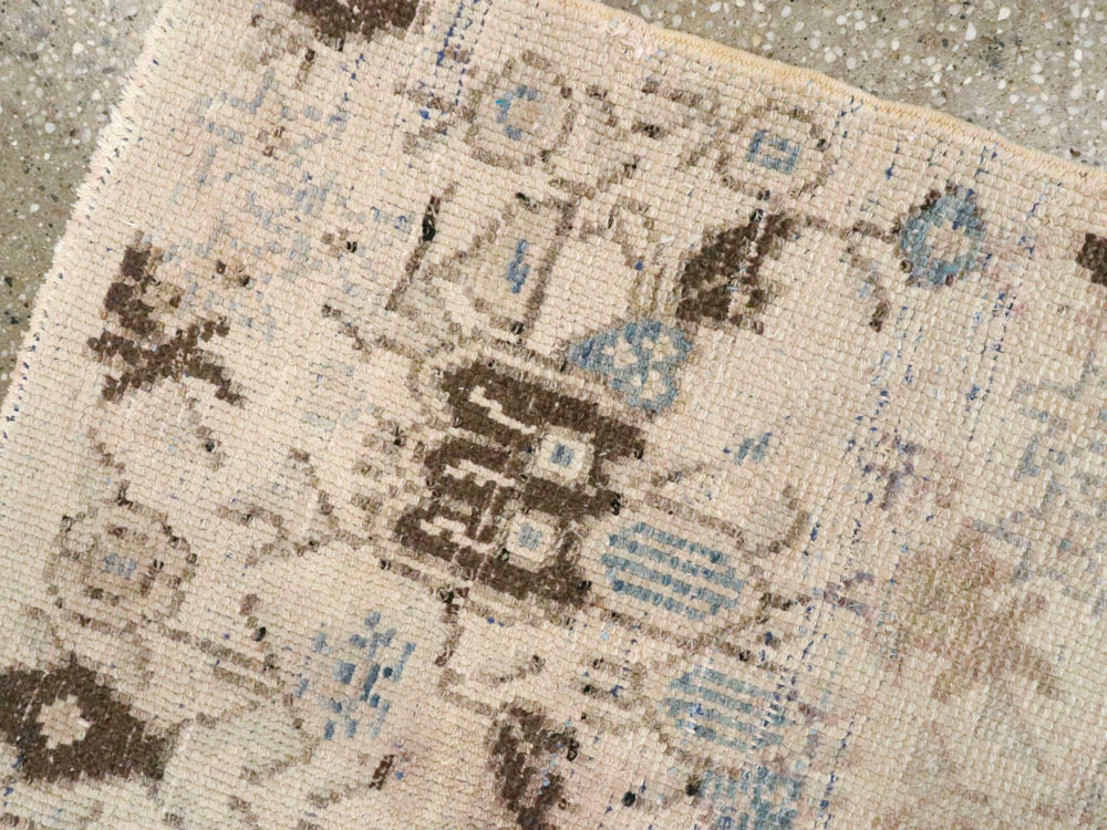 Vintage Turkish Anatolian Rug, No.18306 - Staging