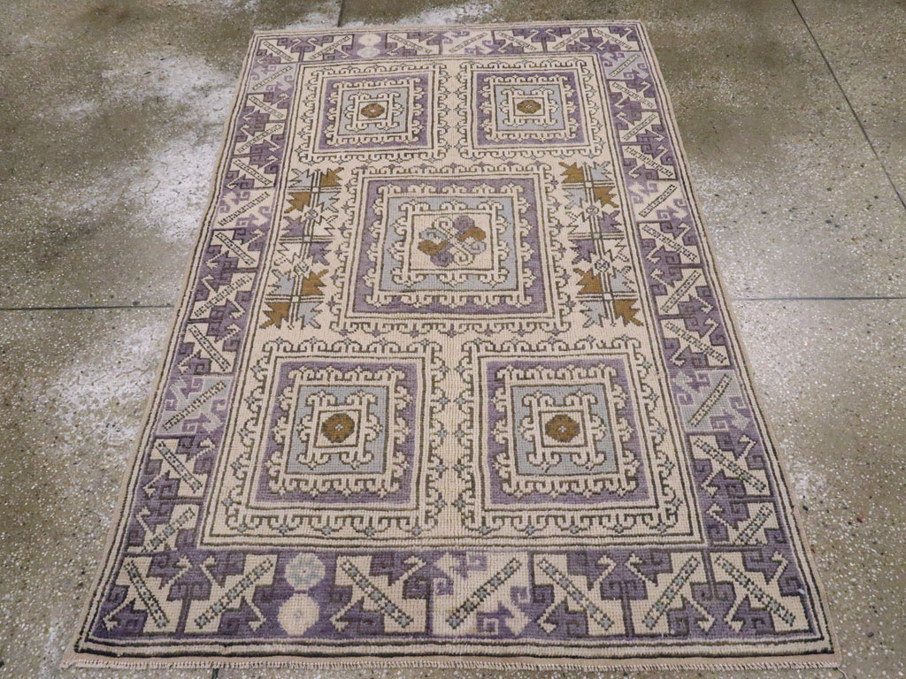 Vintage Turkish Anatolian Rug, No.18313 - Staging