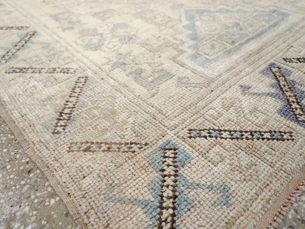 Vintage Anatolian Rug, No.18316 - Staging