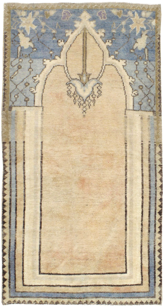 Vintage Turkish Anatolian Rug, No.18324 - Staging