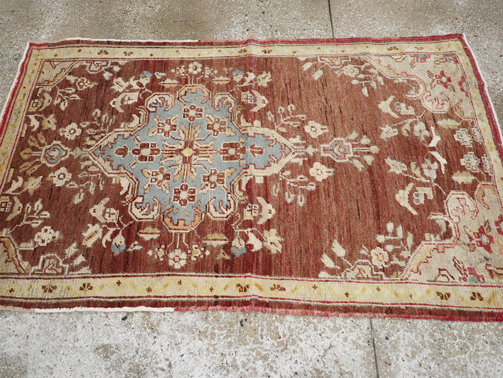 Vintage Turkish Oushak Rug, No.18329 - Staging
