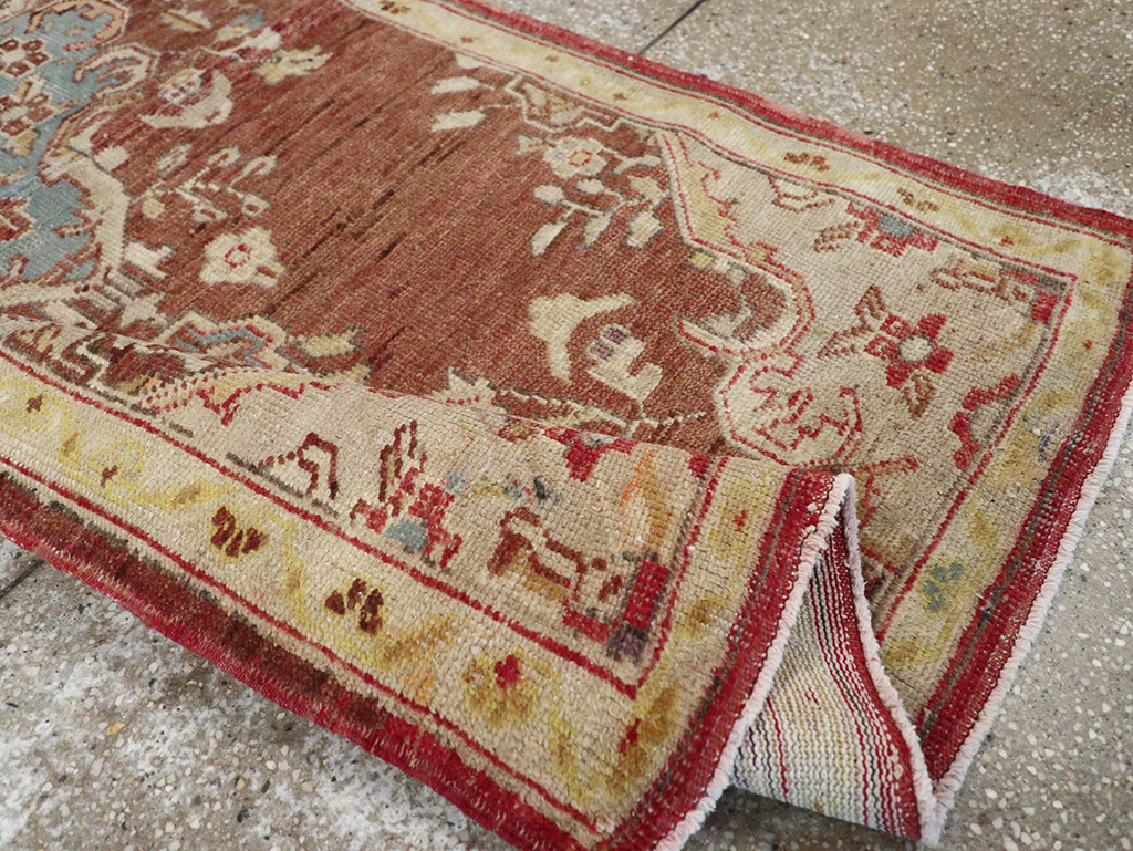Vintage Turkish Oushak Rug, No.18329 - Staging
