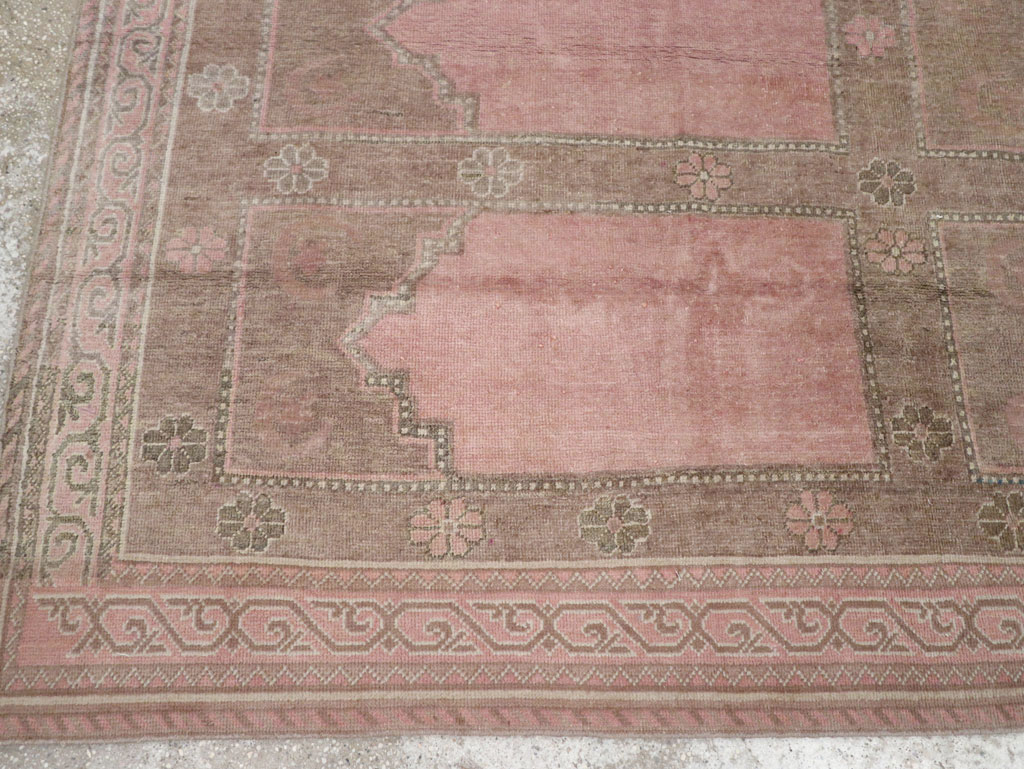 Vintage East Turkestan Khotan Accent Carpet, No.18360 - Staging