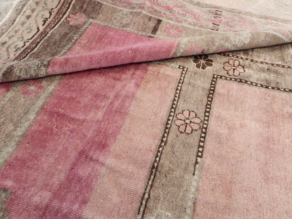 Antique East Turkestan Khotan Saph Carpet, No.18360 - Staging