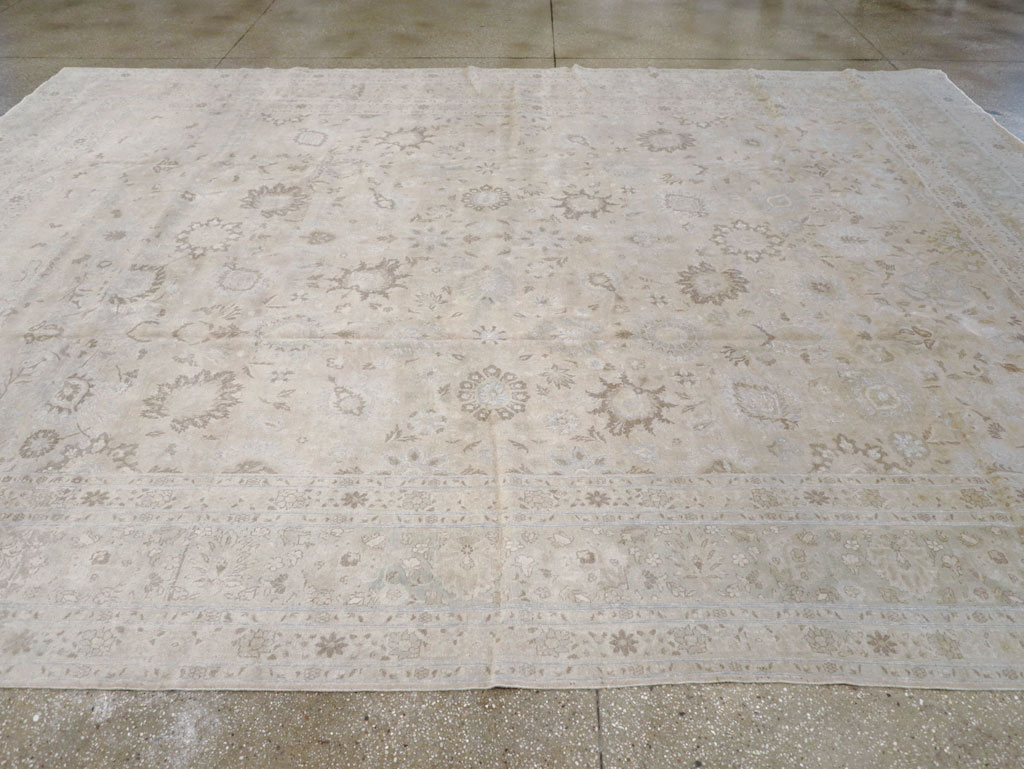 Vintage Persian Tabriz Large Room Size Carpet, No.18381 - Staging