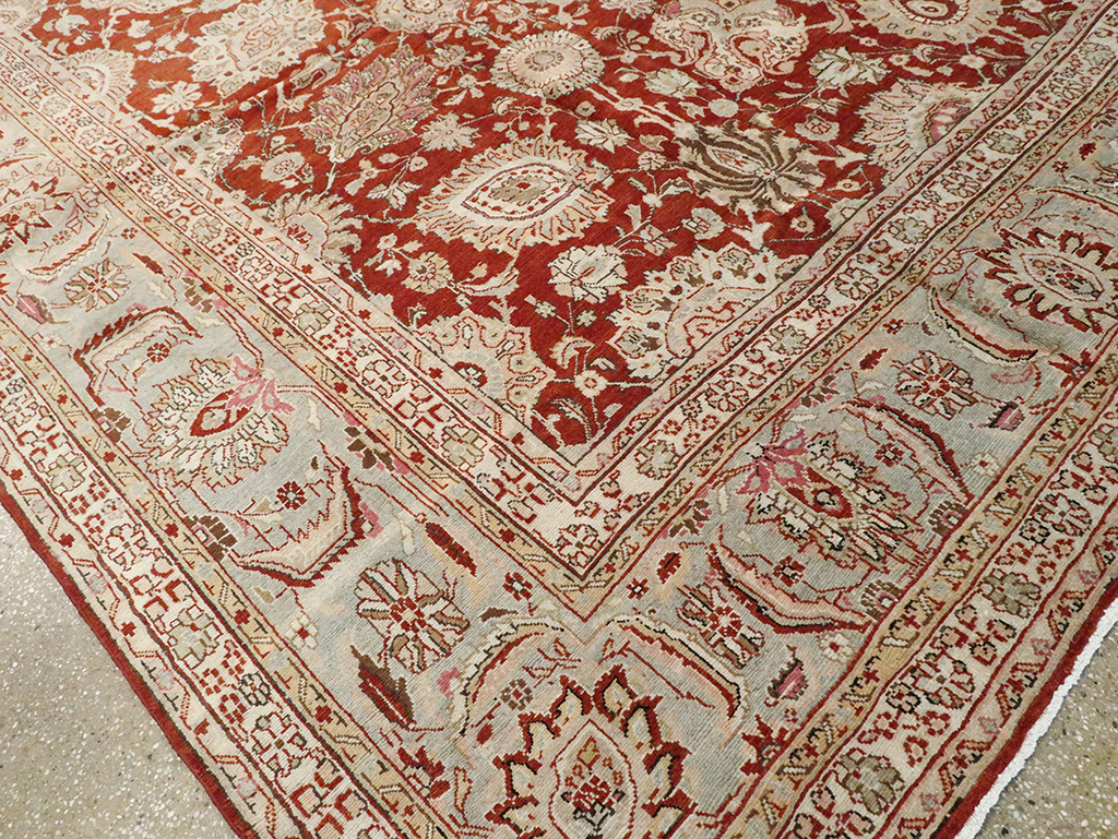 Antique Persian Mahal Carpet, No.18385 - Staging