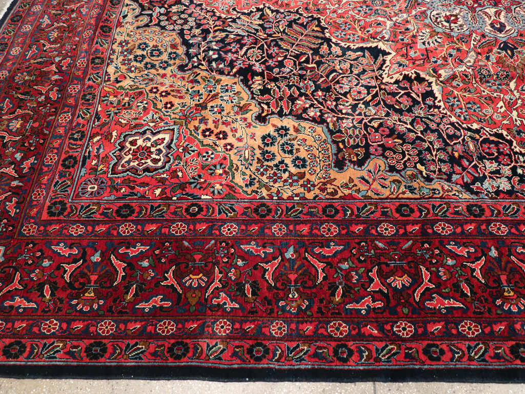 Antique Persian Sarouk Carpet, No.18387 - Staging