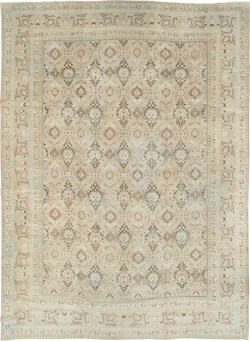 Antique Persian Dorokhsh Carpet, No.18392 - Staging