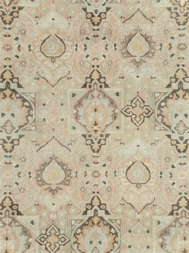 Antique Persian Dorokhsh Carpet, No.18392 - Staging