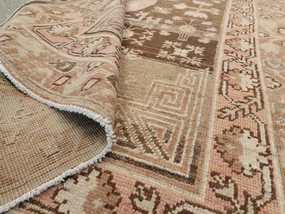 Antique East Turkestan Khotan Rug, No.18414 - Staging