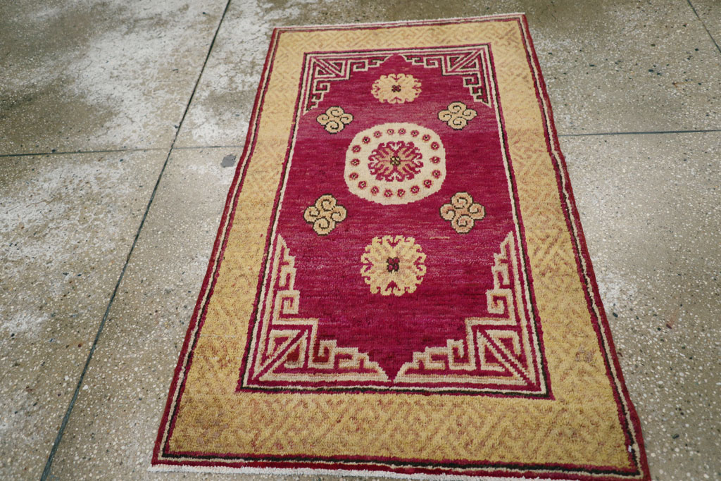 Antique East Turkestan Khotan Rug, No.18429 - Staging
