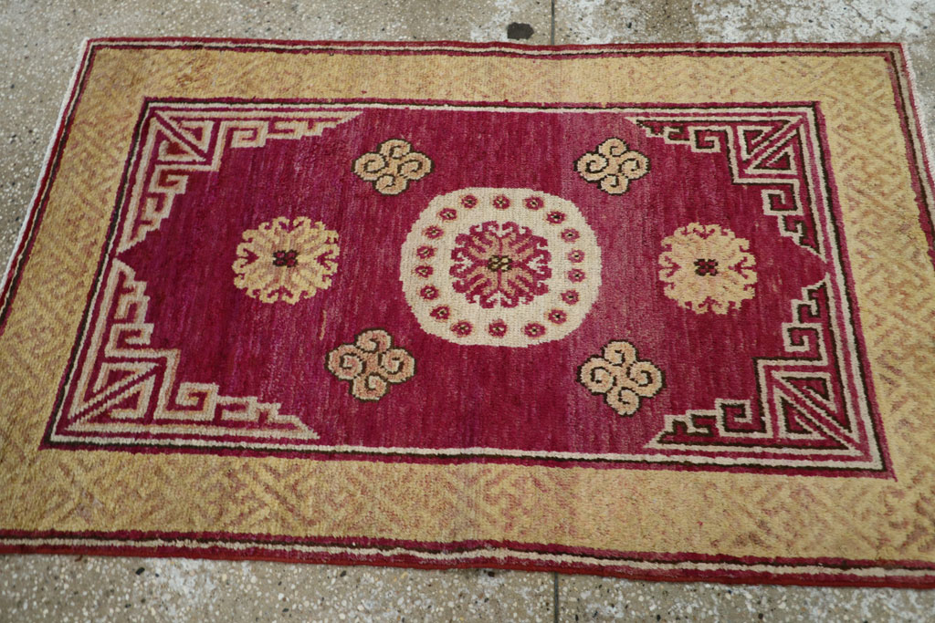 Antique East Turkestan Khotan Rug, No.18429 - Staging