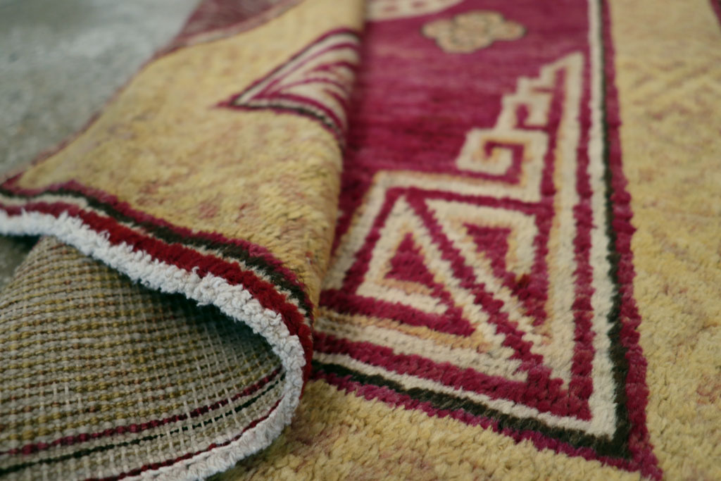 Antique East Turkestan Khotan Rug, No.18429 - Staging