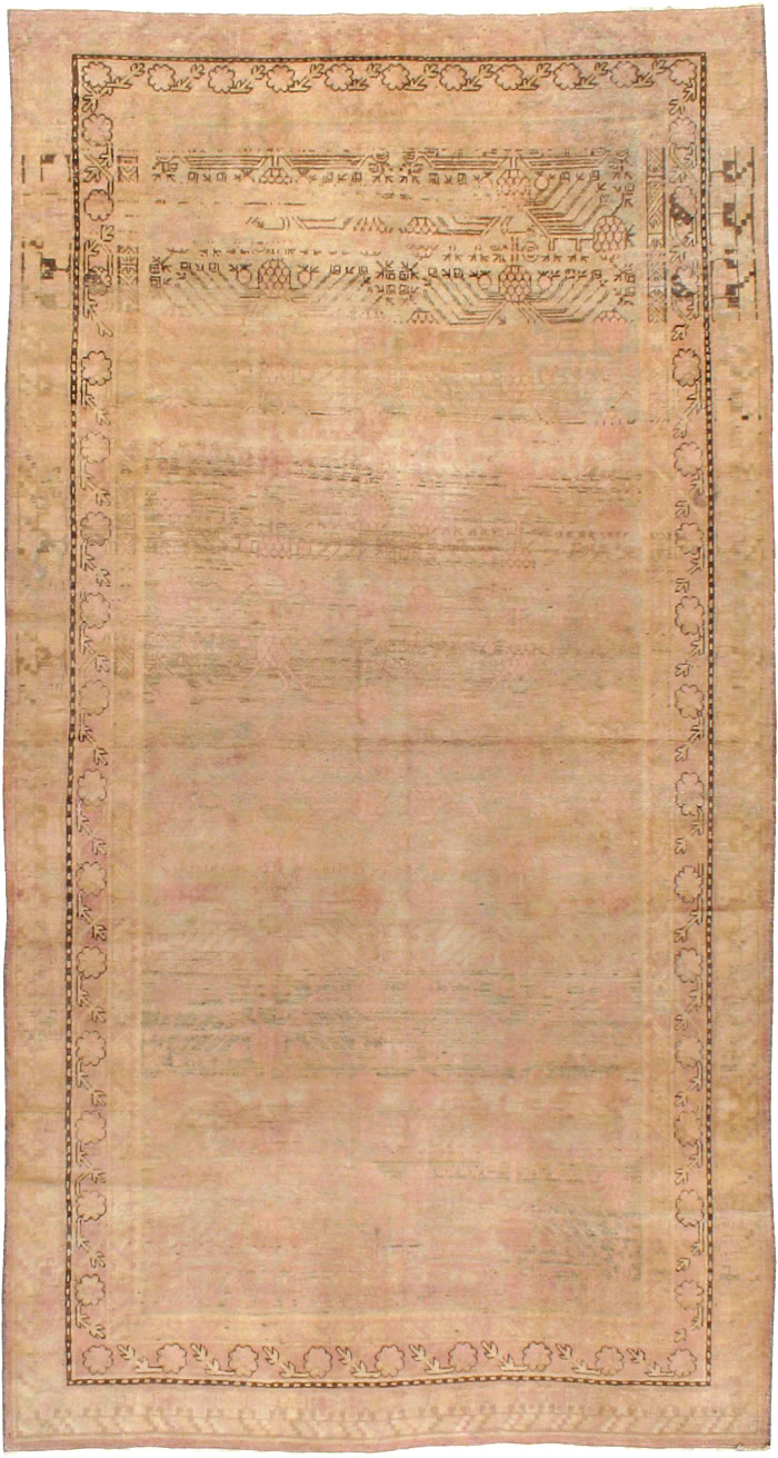 Vintage East Turkestan Khotan Carpet, No.18440 - Staging