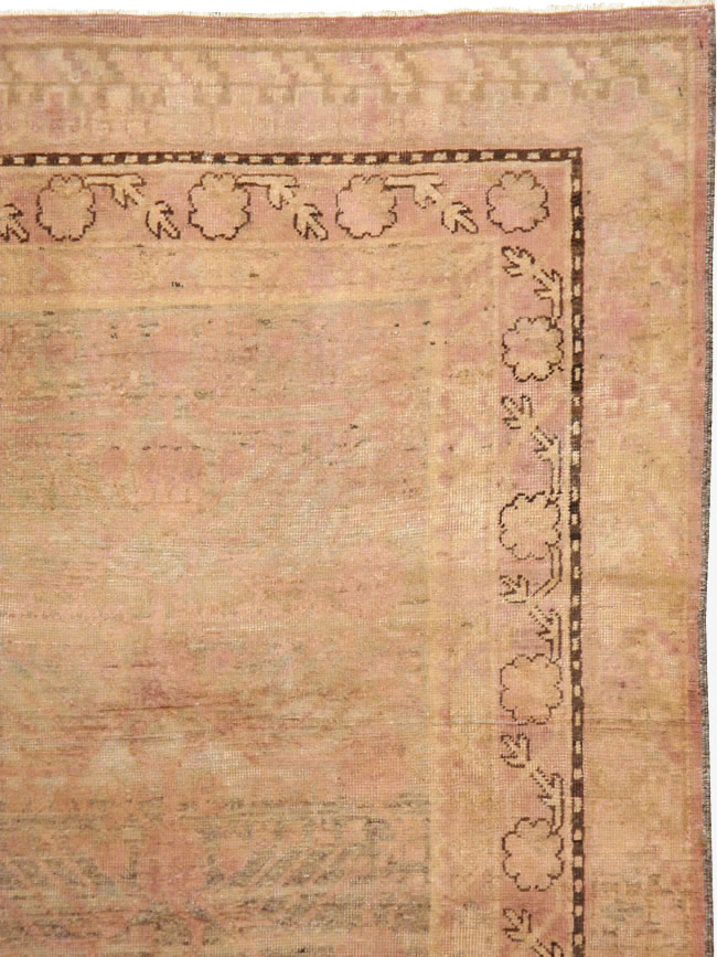 Vintage East Turkestan Khotan Carpet, No.18440 - Staging