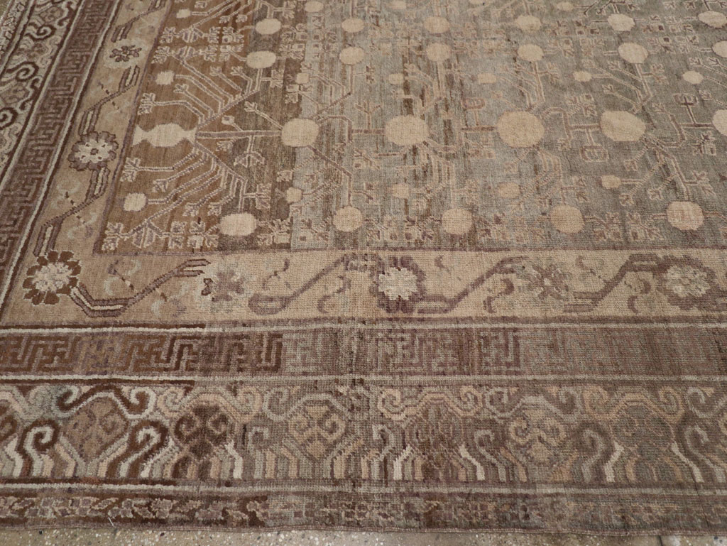 Vintage East Turkestan Khotan Carpet, No.18441 - Staging