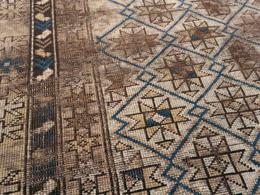 Antique Caucasian Shirvan Rug, No.18469 - Staging