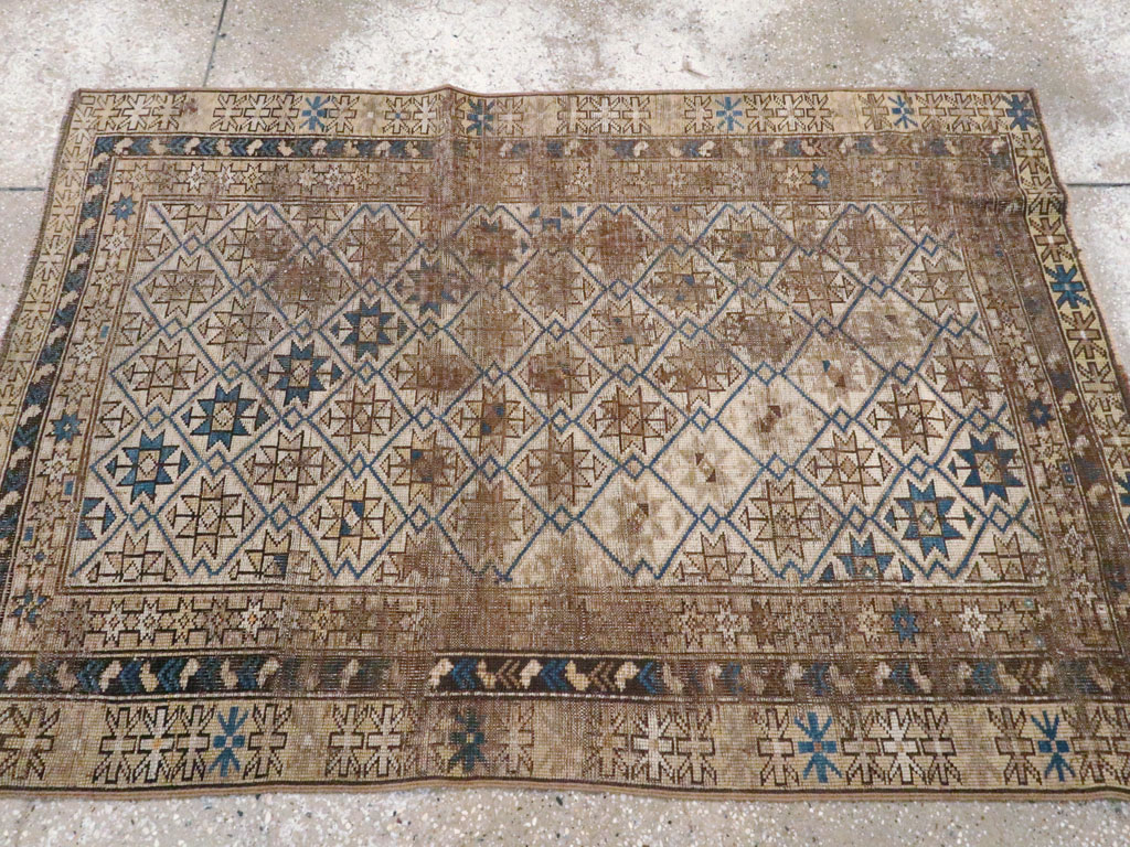 Antique Caucasian Shirvan Rug, No.18469 - Staging