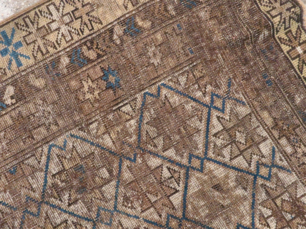 Antique Caucasian Shirvan Rug, No.18469 - Staging