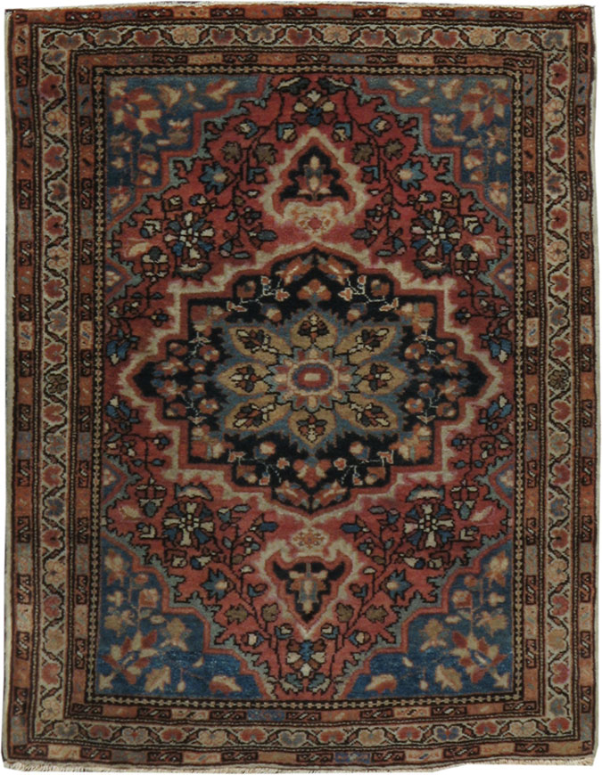 Antique Persian Sarouk Fereghan Rug, No.18482 - Staging