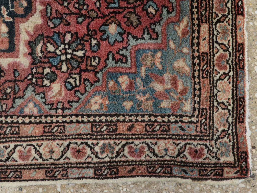 Antique Persian Sarouk Fereghan Rug, No.18482 - Staging