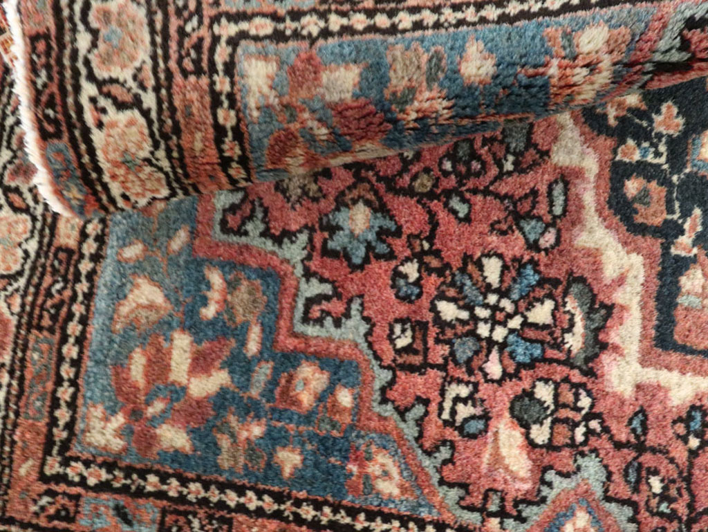 Antique Persian Sarouk Fereghan Rug, No.18482 - Staging