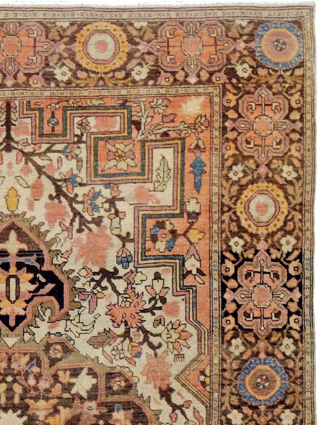 Antique Persian Sarouk Farahan Rug, No.18504 - Staging