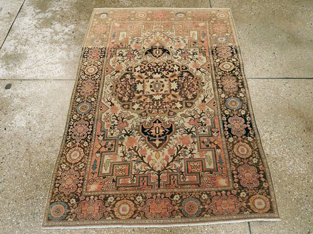Antique Persian Sarouk Farahan Rug, No.18504 - Staging
