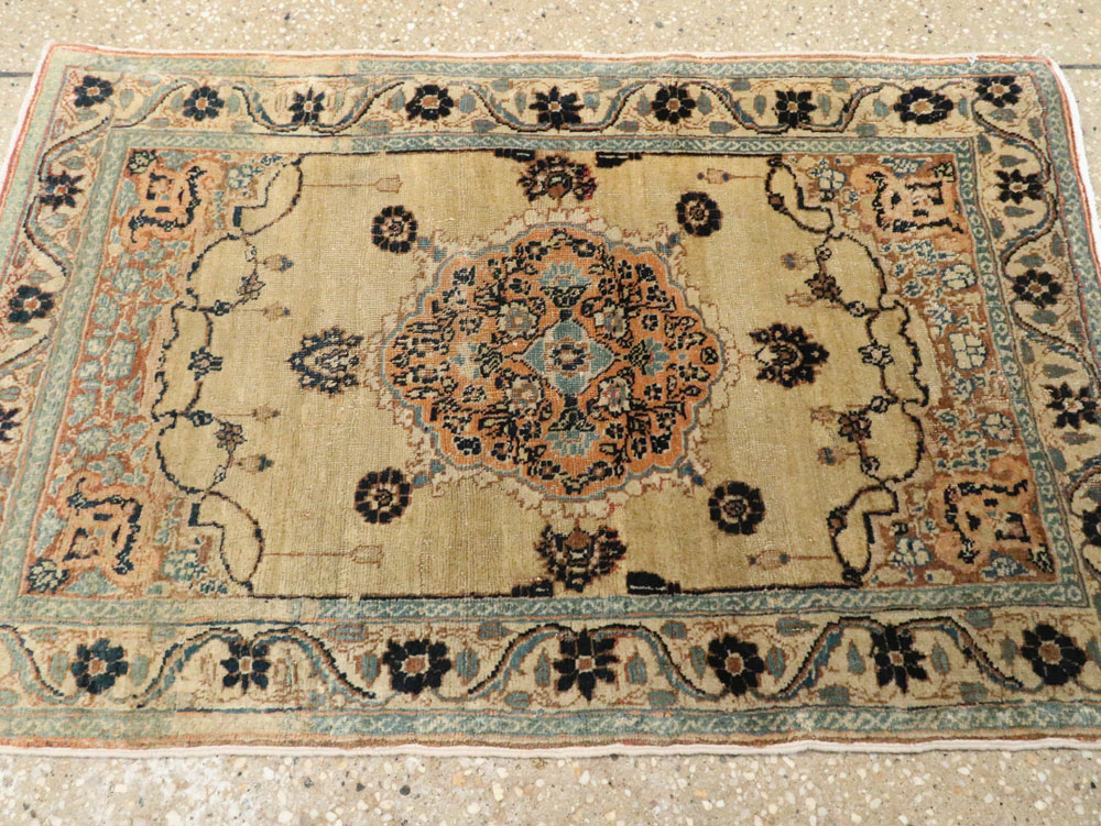 Antique Persian Tabriz Hagi Jalili Rug, No.18516 - Staging