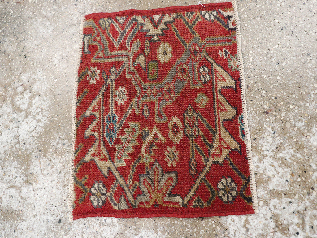 Antique Persian Mahal Throw Rug, No.18520 - Staging