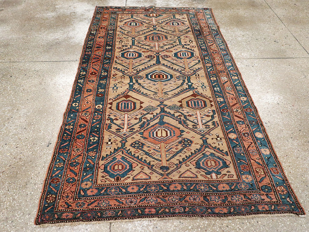 Antique Persian Serab Rug, No.18548 - Staging