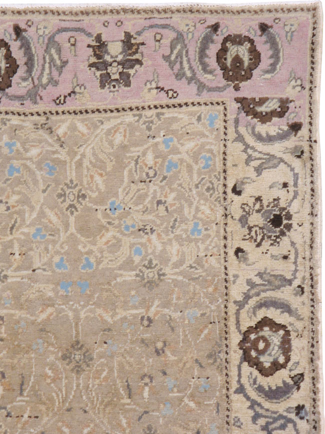 Vintage Turkish Sivas Rug, No.18596 - Staging