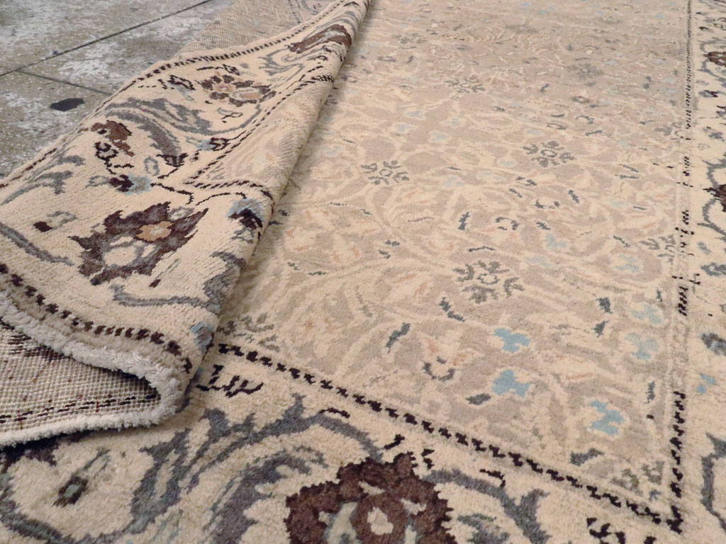 Vintage Turkish Sivas Rug, No.18596 - Staging