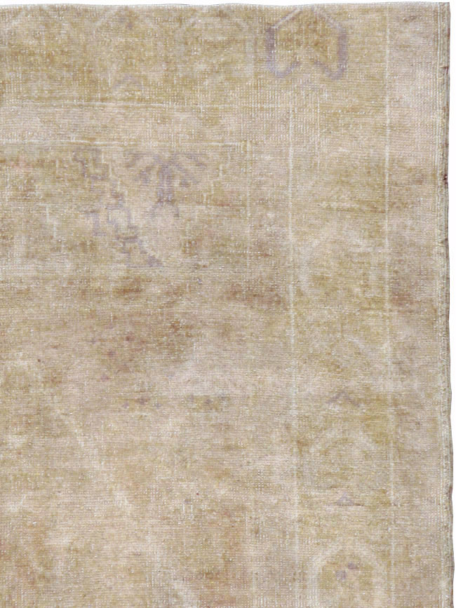 Vintage Turkish Oushak Rug, No.18602 - Staging