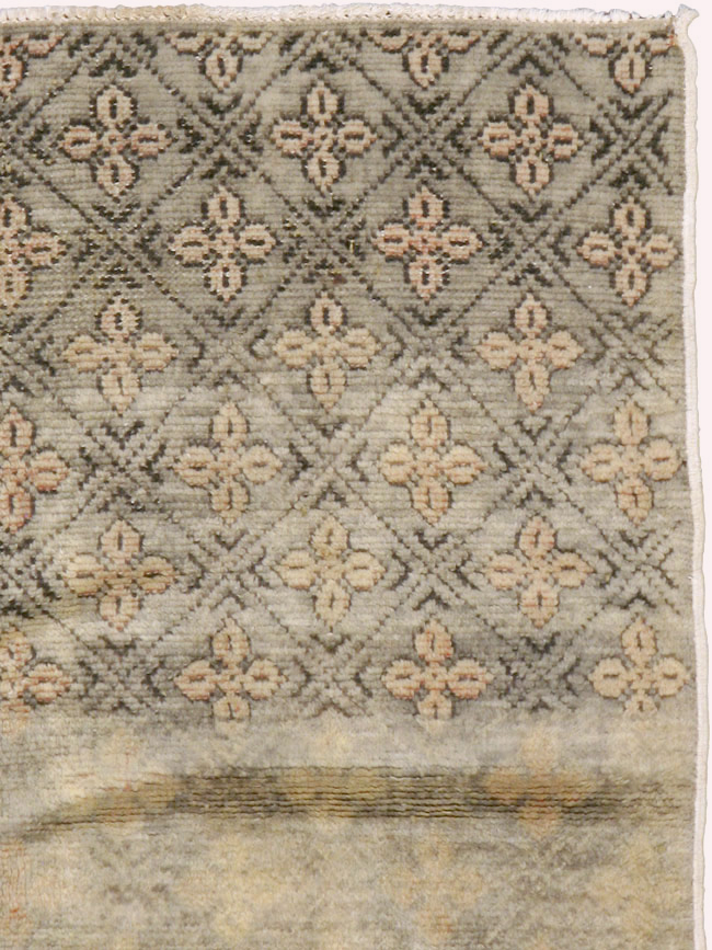 Vintage Turkish Anatolian Rug, No.18610 - Staging